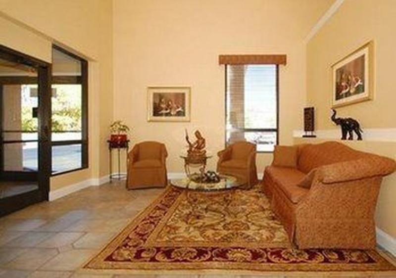 Red Roof Inn Plus+ & Suites Chattanooga - Downtown Interior foto